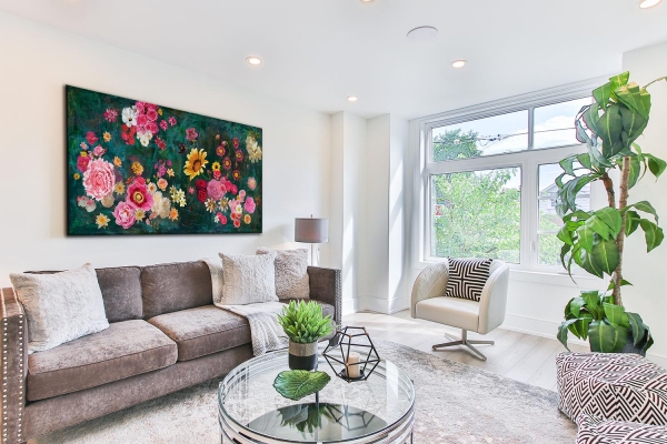 Raum-Beispiel mit Akustikbild Blumenmotiv