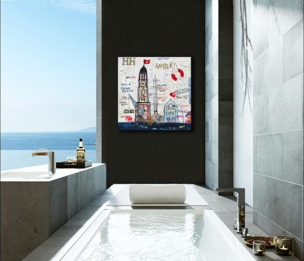 Wohnbeispiel Kunstdruck Hamburg Große Freiheit an dunkler  Wand über Badewanne